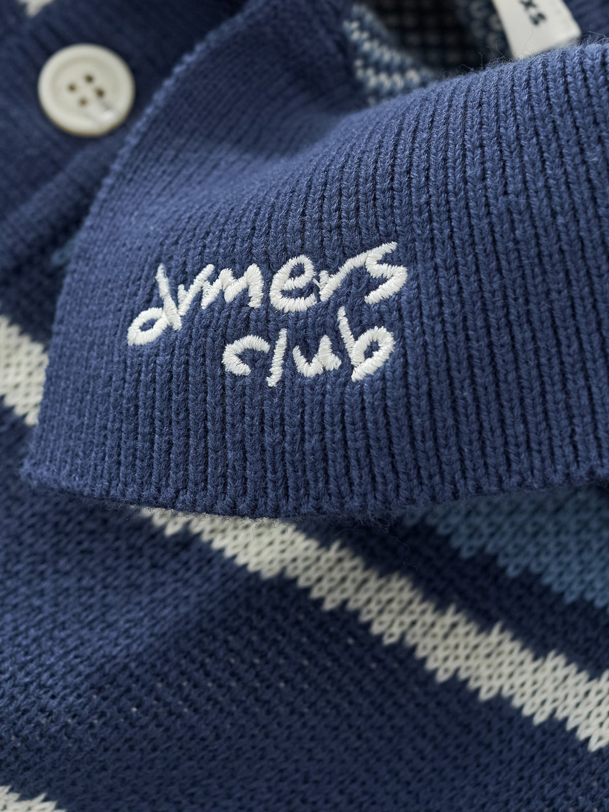 PIXEL WAVES KNIT POLO - BLUE