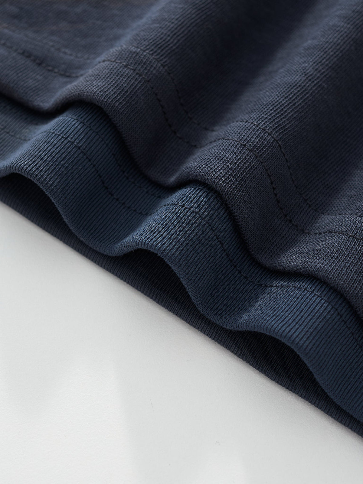 OFF DUTY LAYERED TANK - NAVY