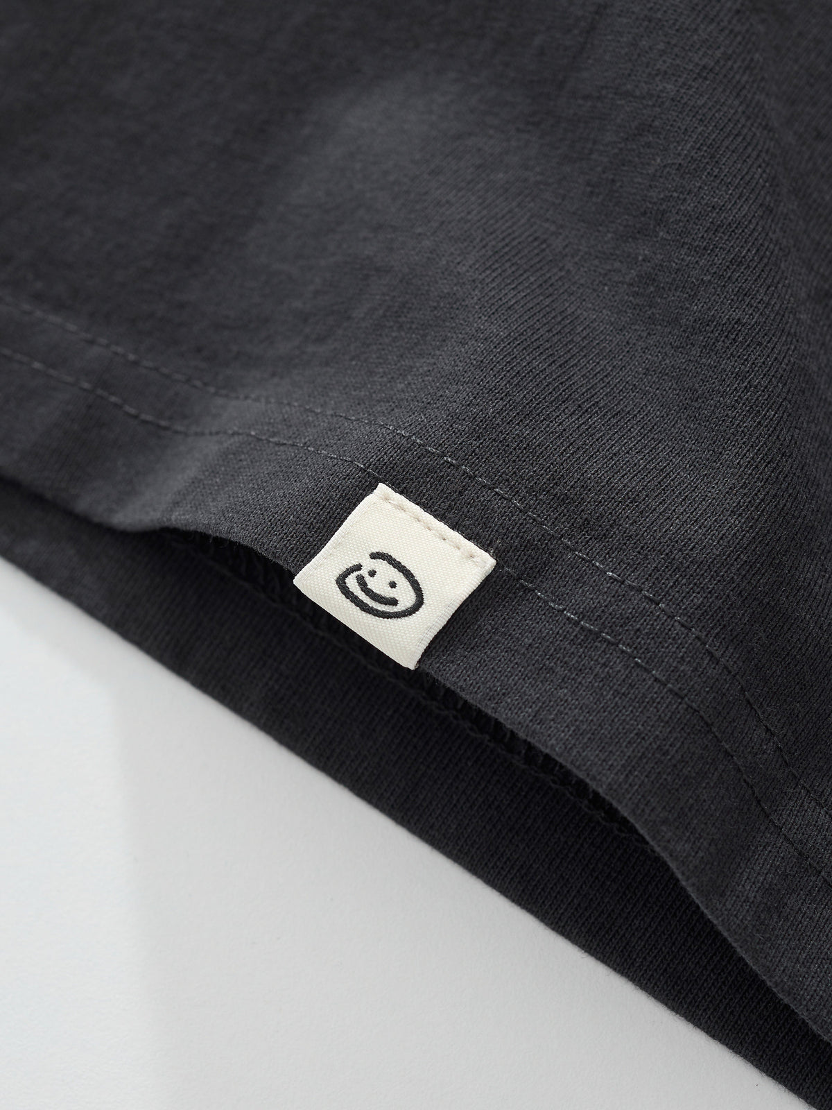 BASIC LOGO TEE - BLACK