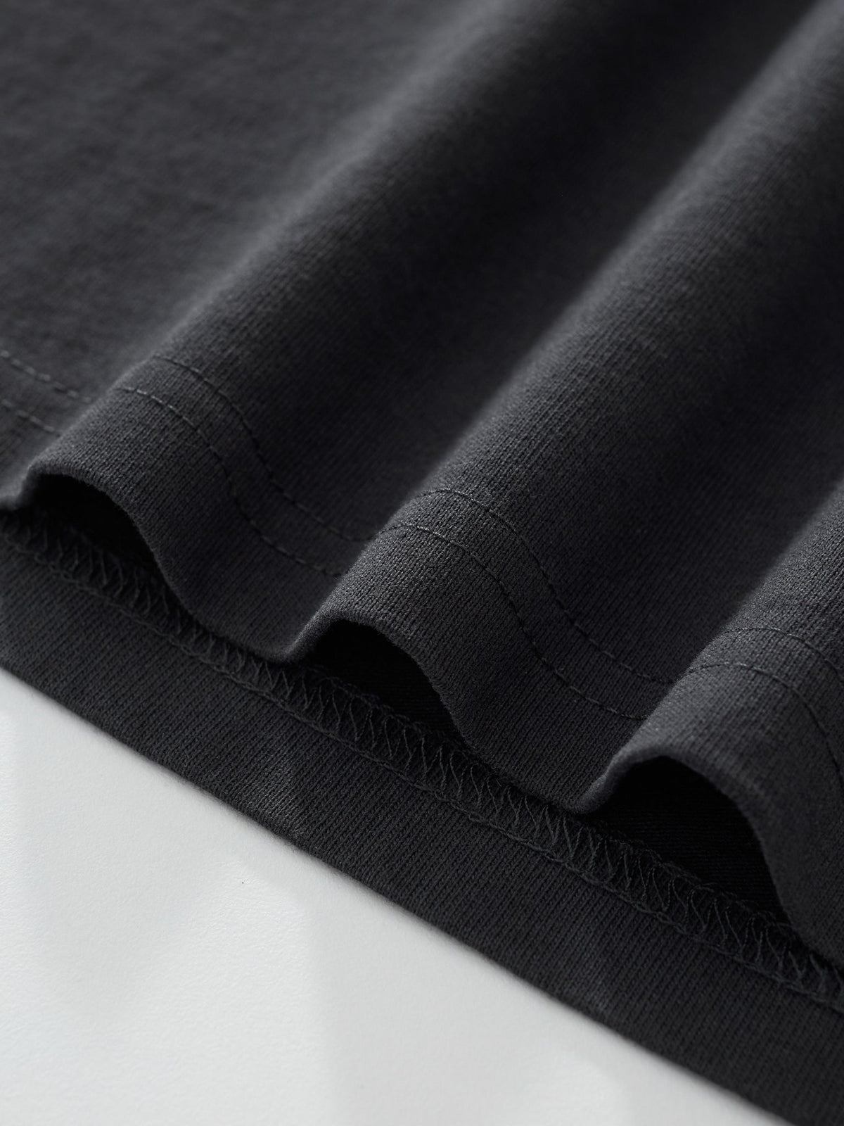 BASIC LOGO TEE - BLACK
