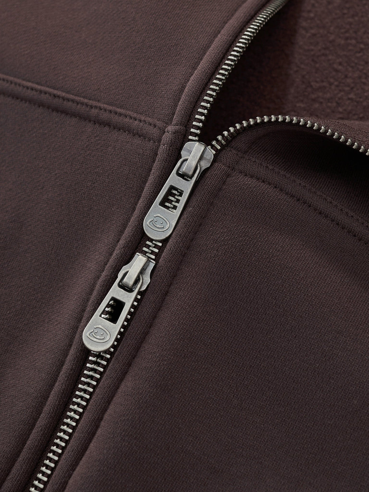 SIGNATURE BASIC ZIP UP - COFFEE BROWN