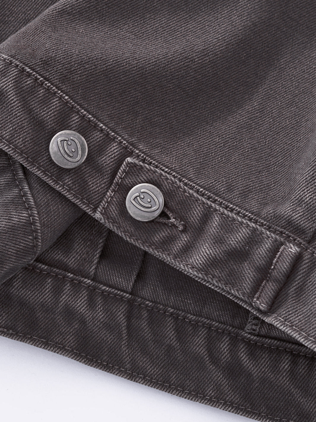 FALLING POCKETS DENIM JACKET - UMBER BROWN