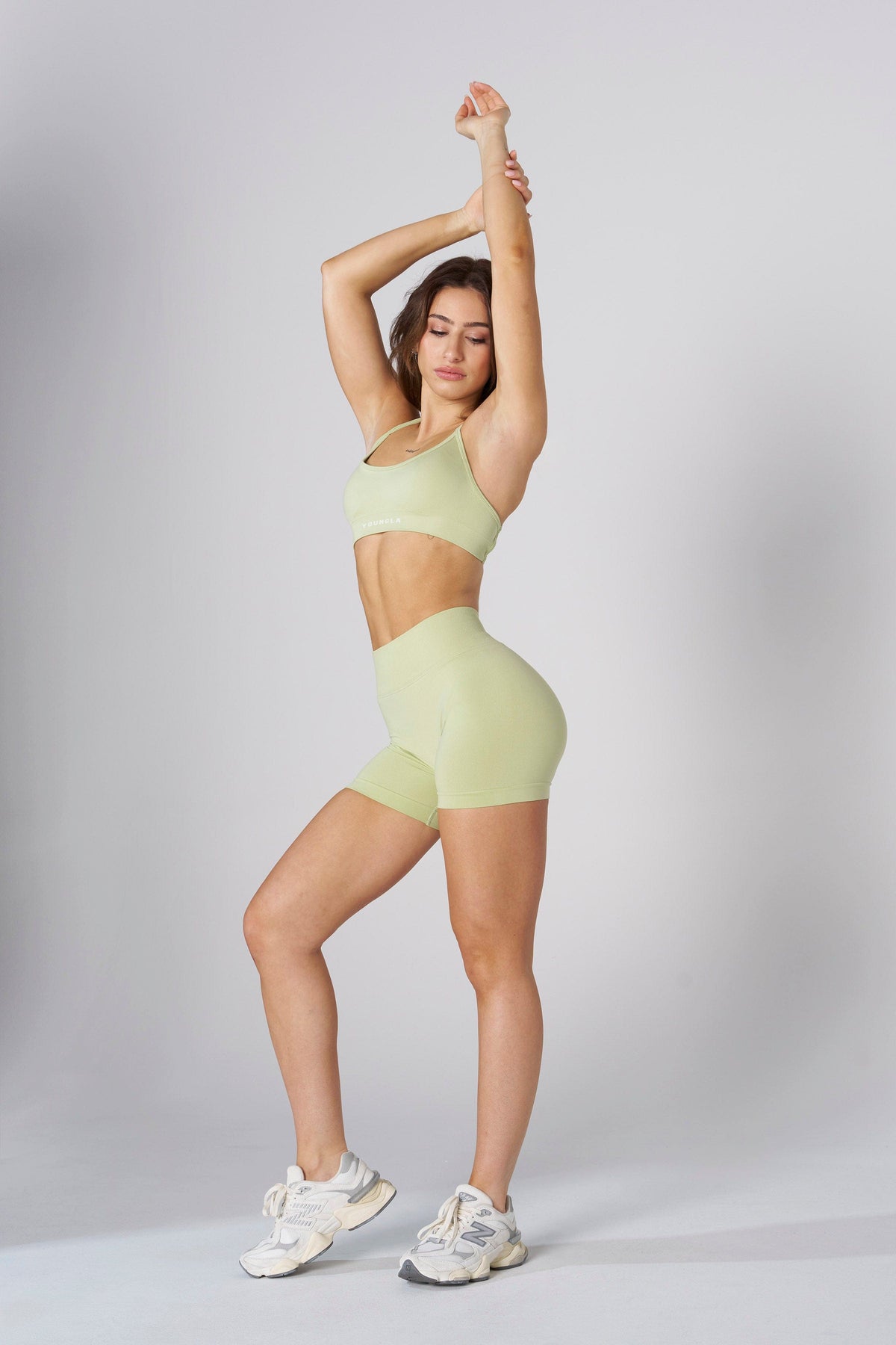 W133 - Curve seamless Shorts