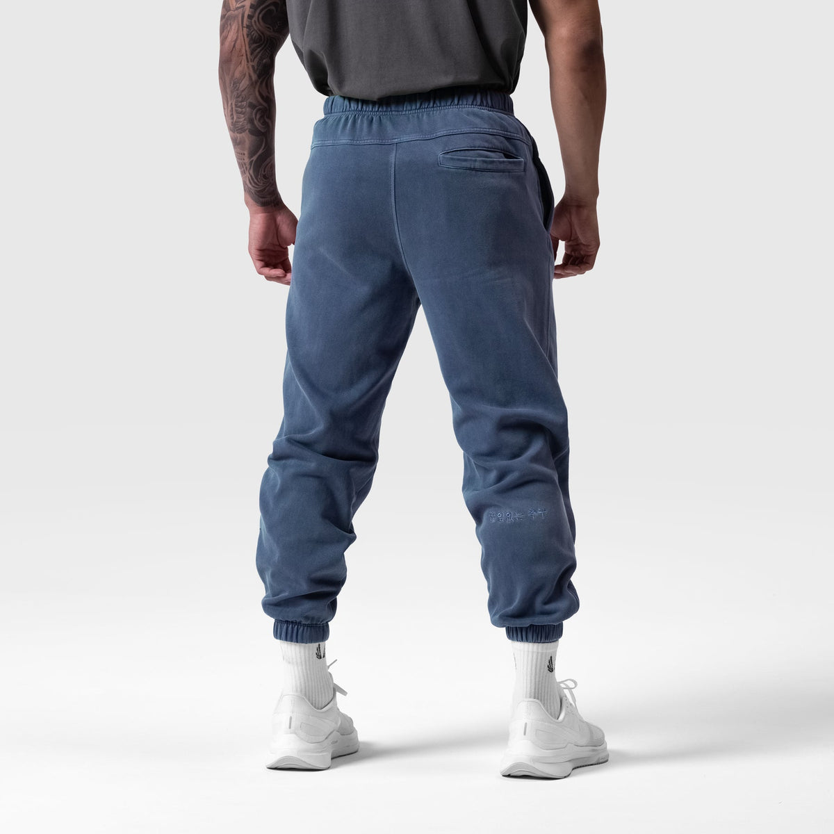 0922. Tech Essential™ Sweats - Faded Navy