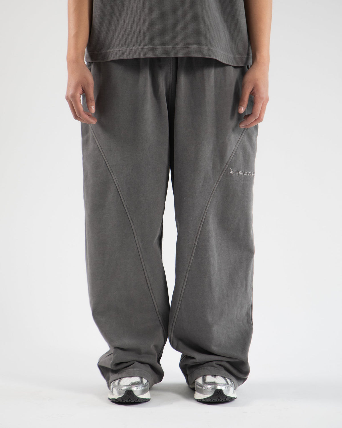 Signature Baggy Sweatpants - Vintage Grey