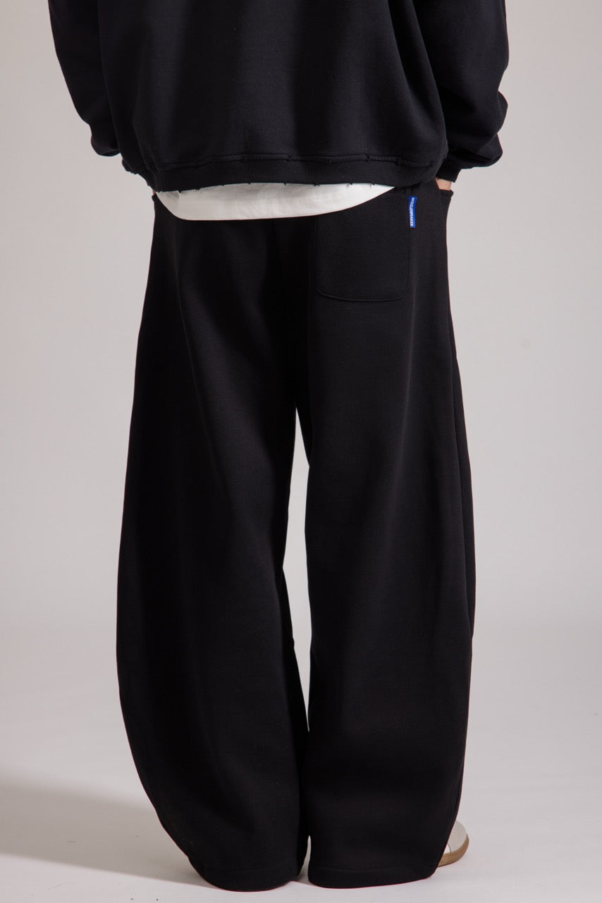 LINDEN Scimitar Sweatpants - Black