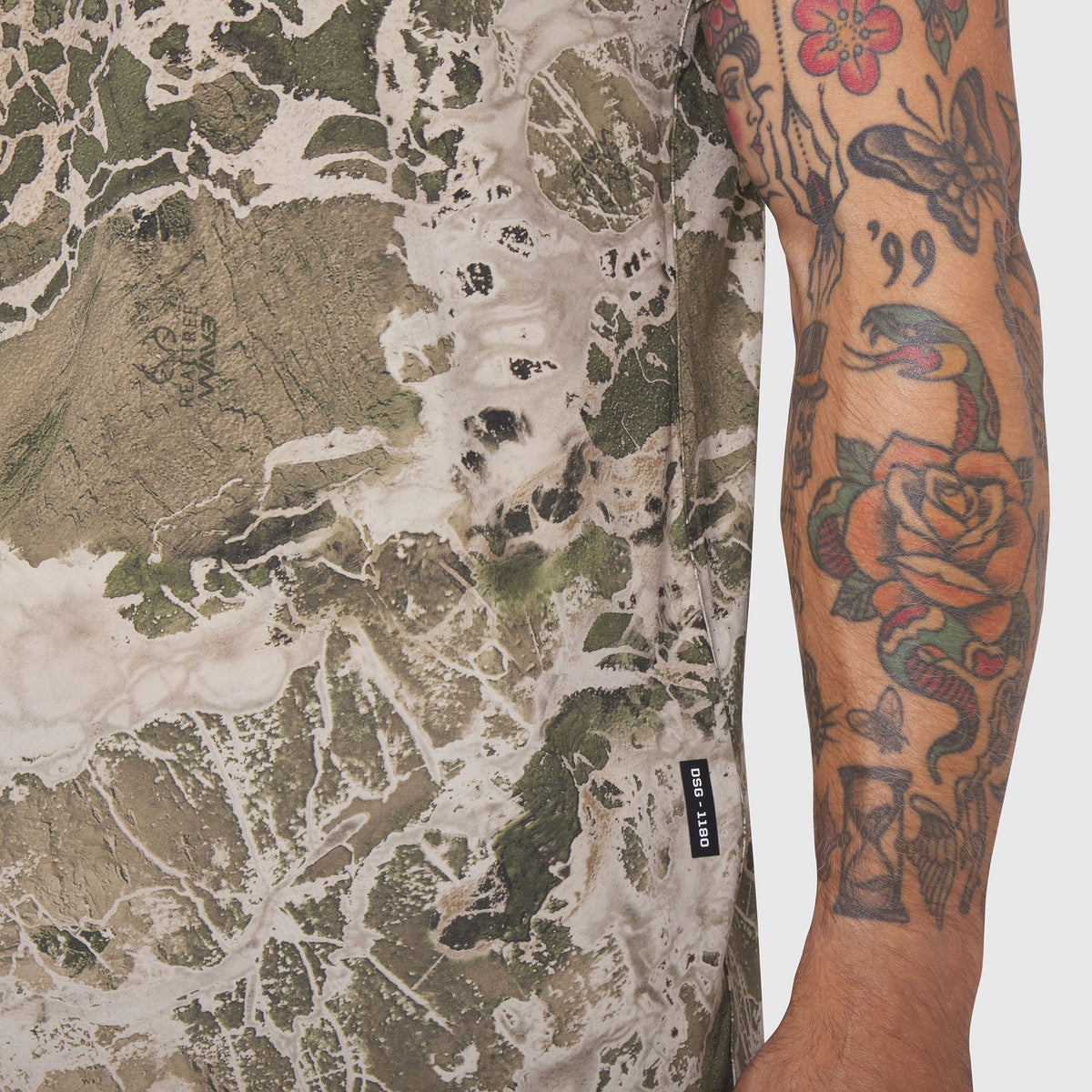 1180. Laser-Vent™ Training Tee - Realtree® WAV3