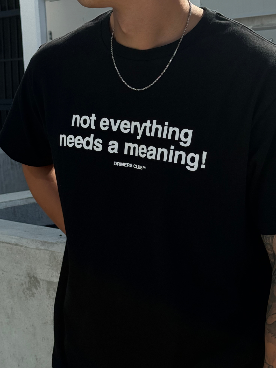 NO MEANING TEE - BLACK