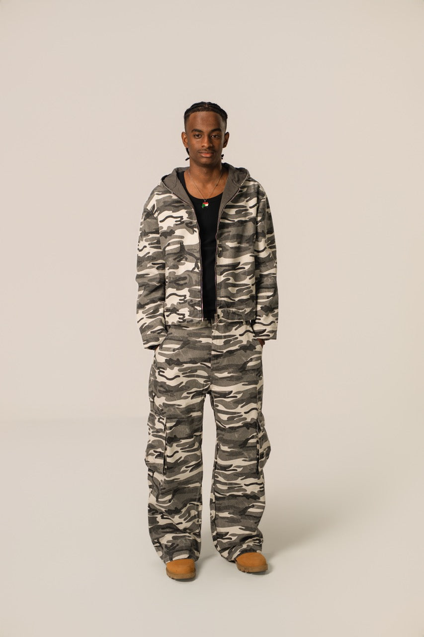 Baggy Cargo Pants - WhiteCamo