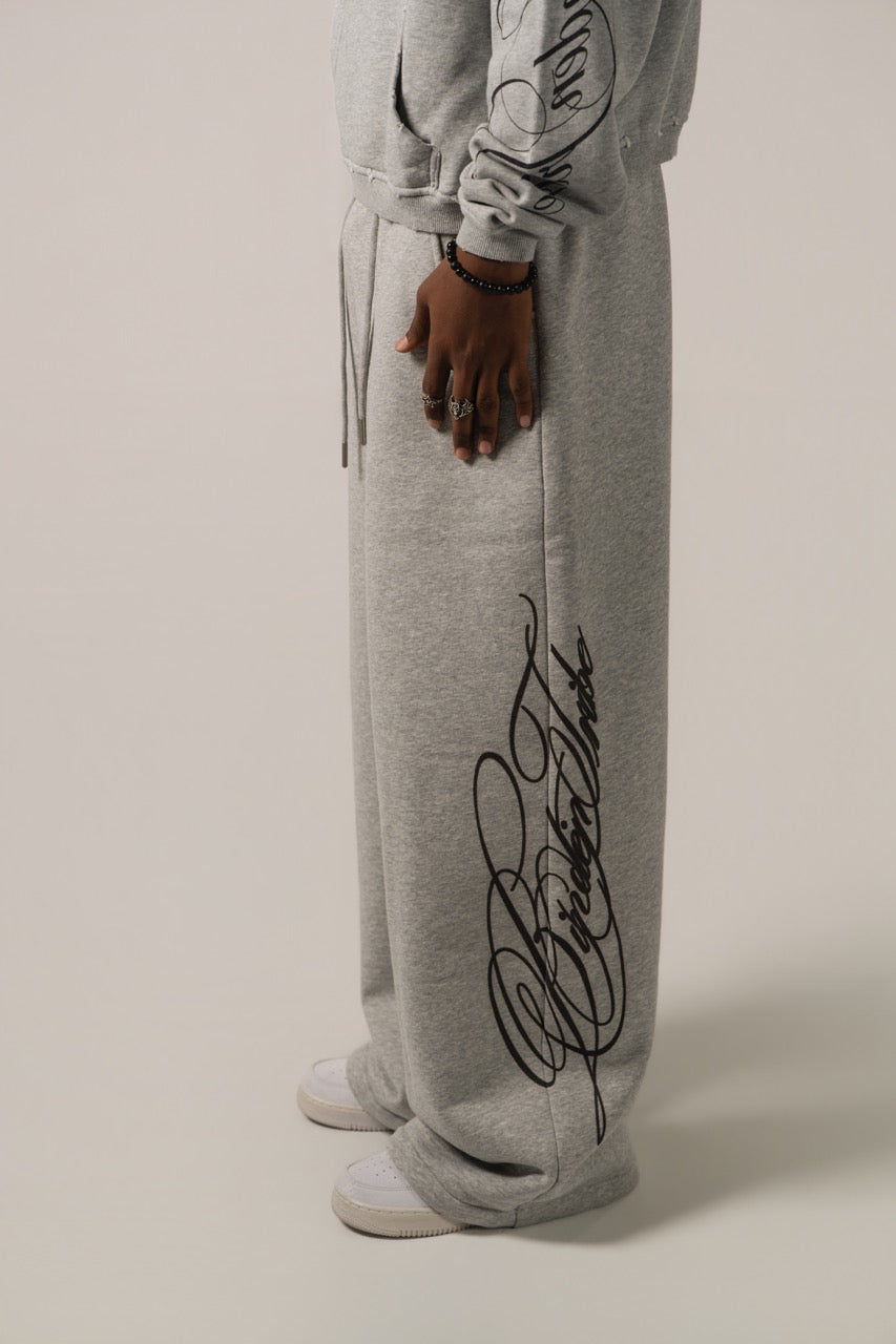 Signature Baggy Sweatpants - Grey