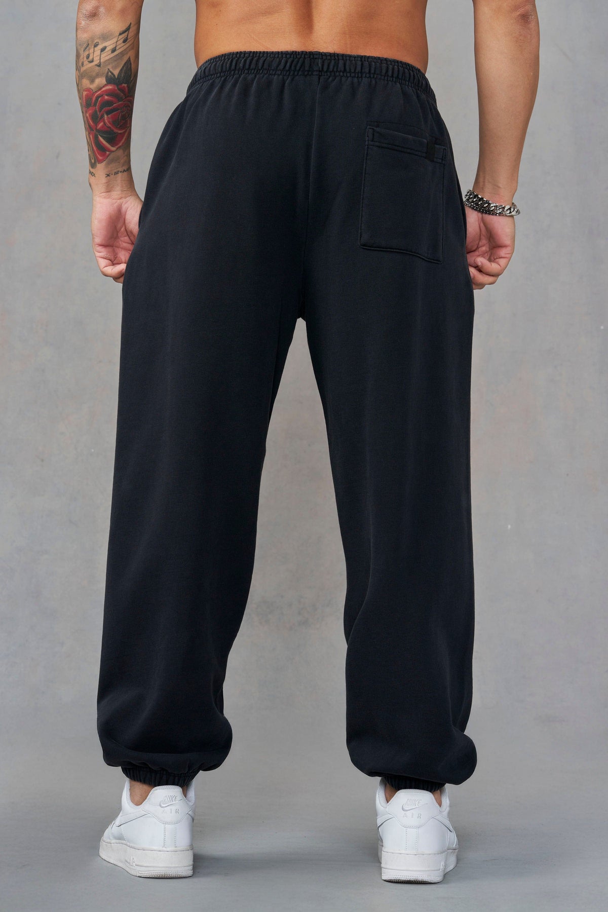 2154 - Throwback Baggy Joggers