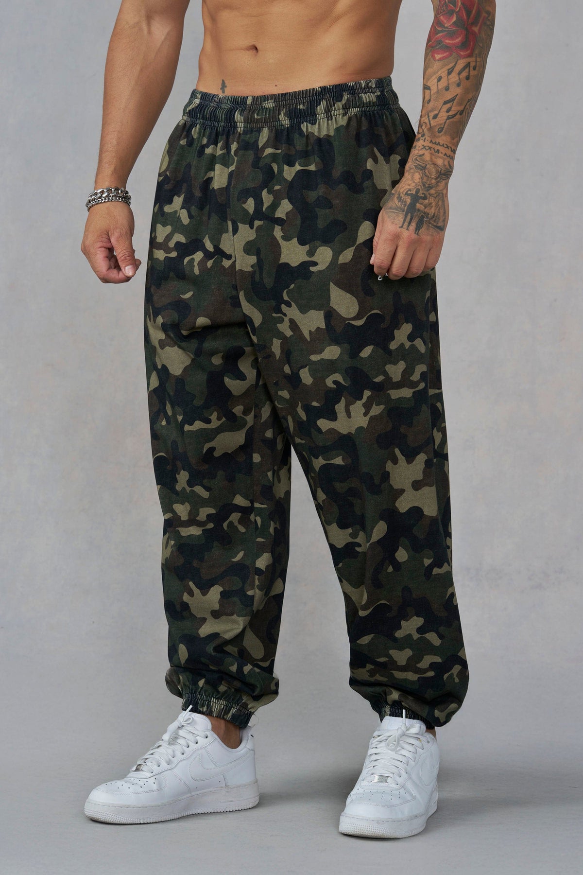 2155 - Camo Pump Cover Joggers