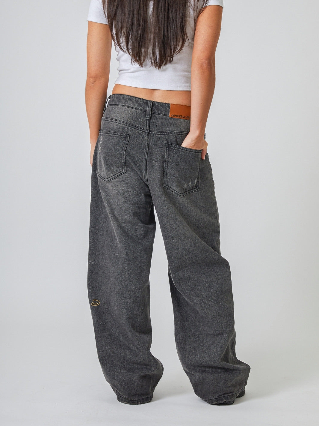 EVERYDAY LOOSE FIT JEANS - WASHED GREY