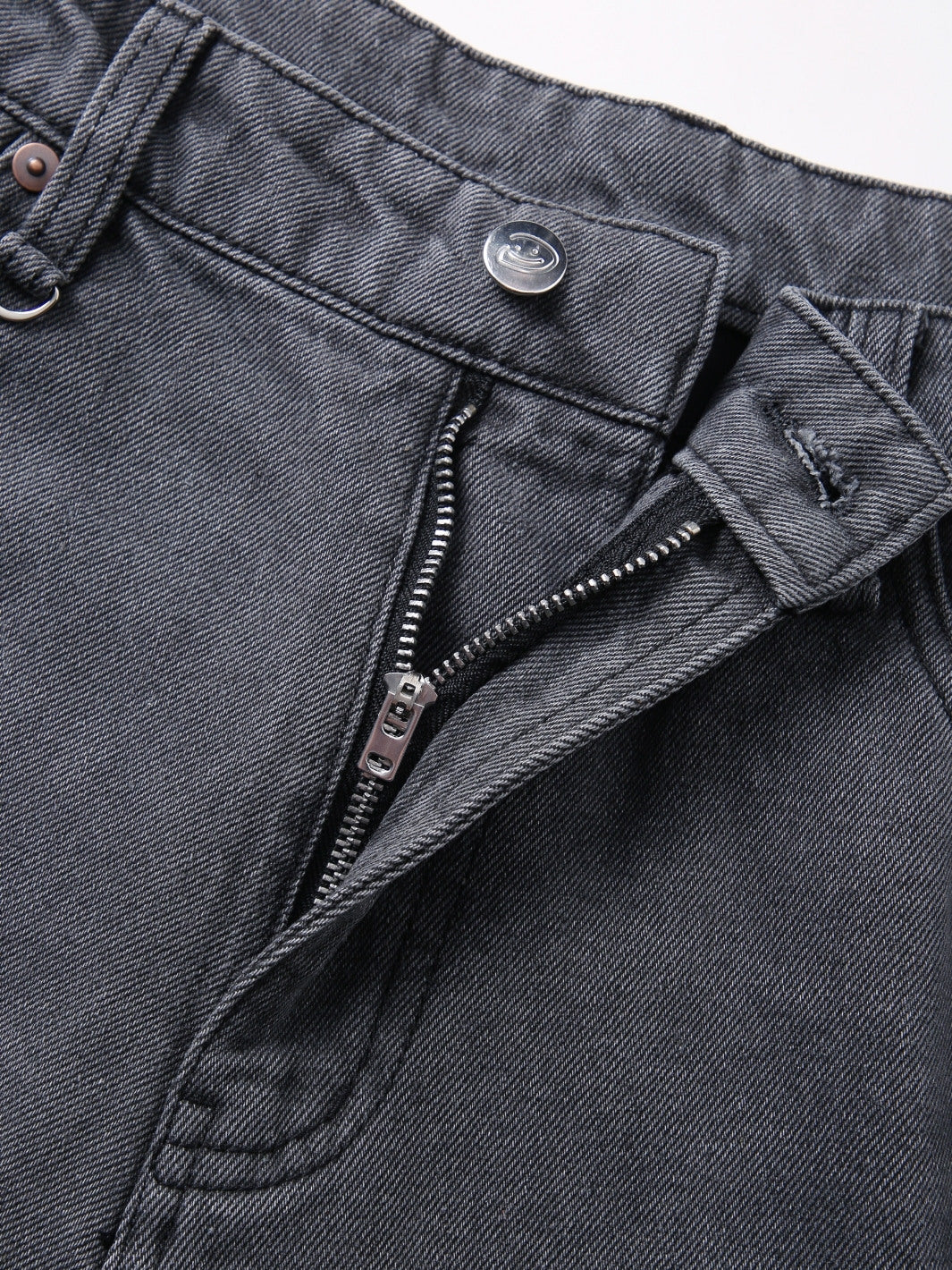 EVERYDAY LOOSE FIT JEANS - WASHED GREY