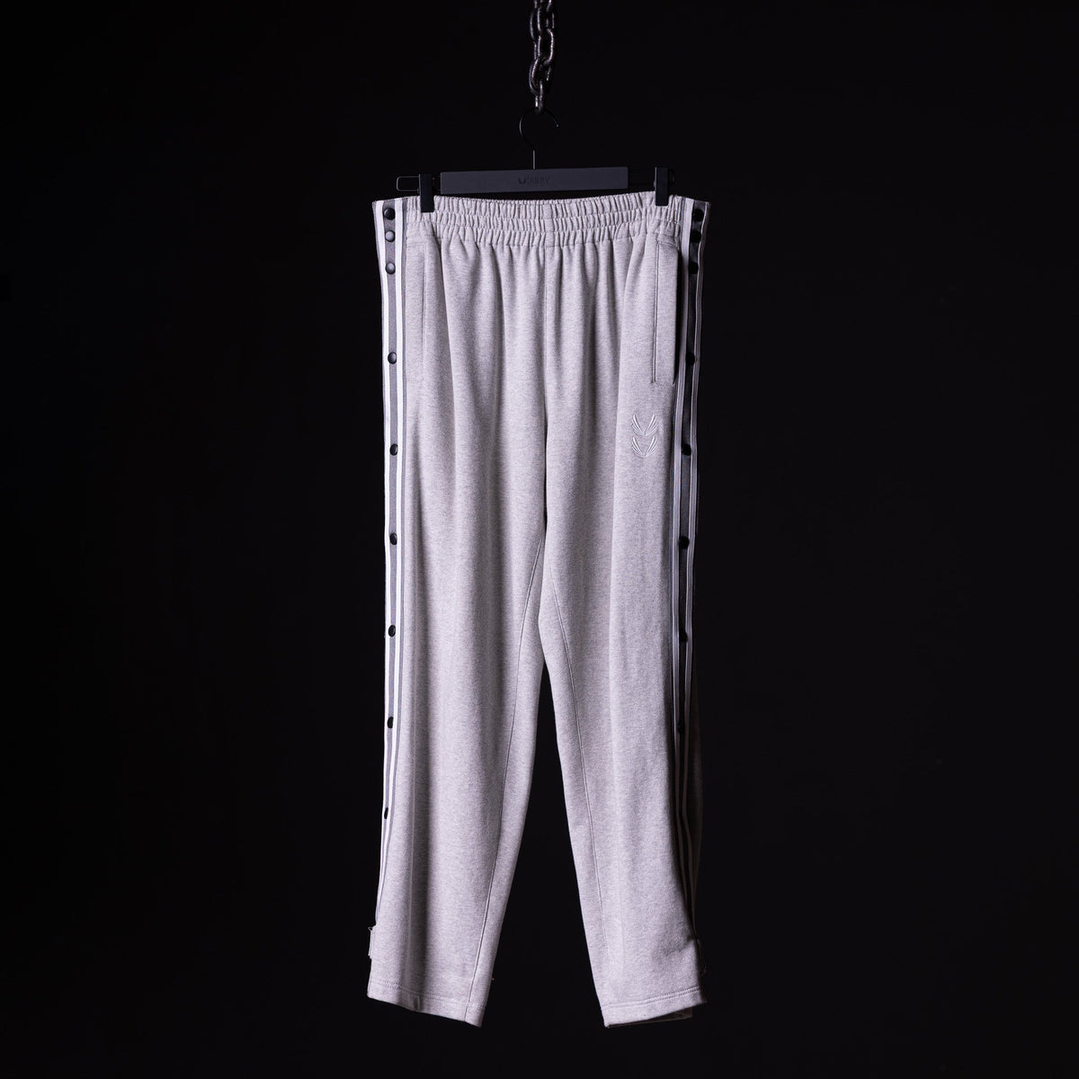 SP'22 Tearaway Jogger - M - Unreleased