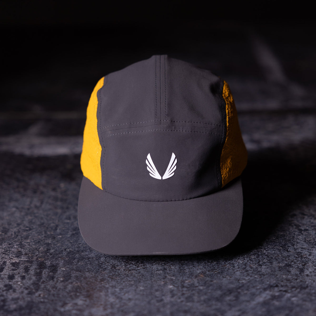 WN'23 Two Tone 5 Panel Hat - OS - Unreleased