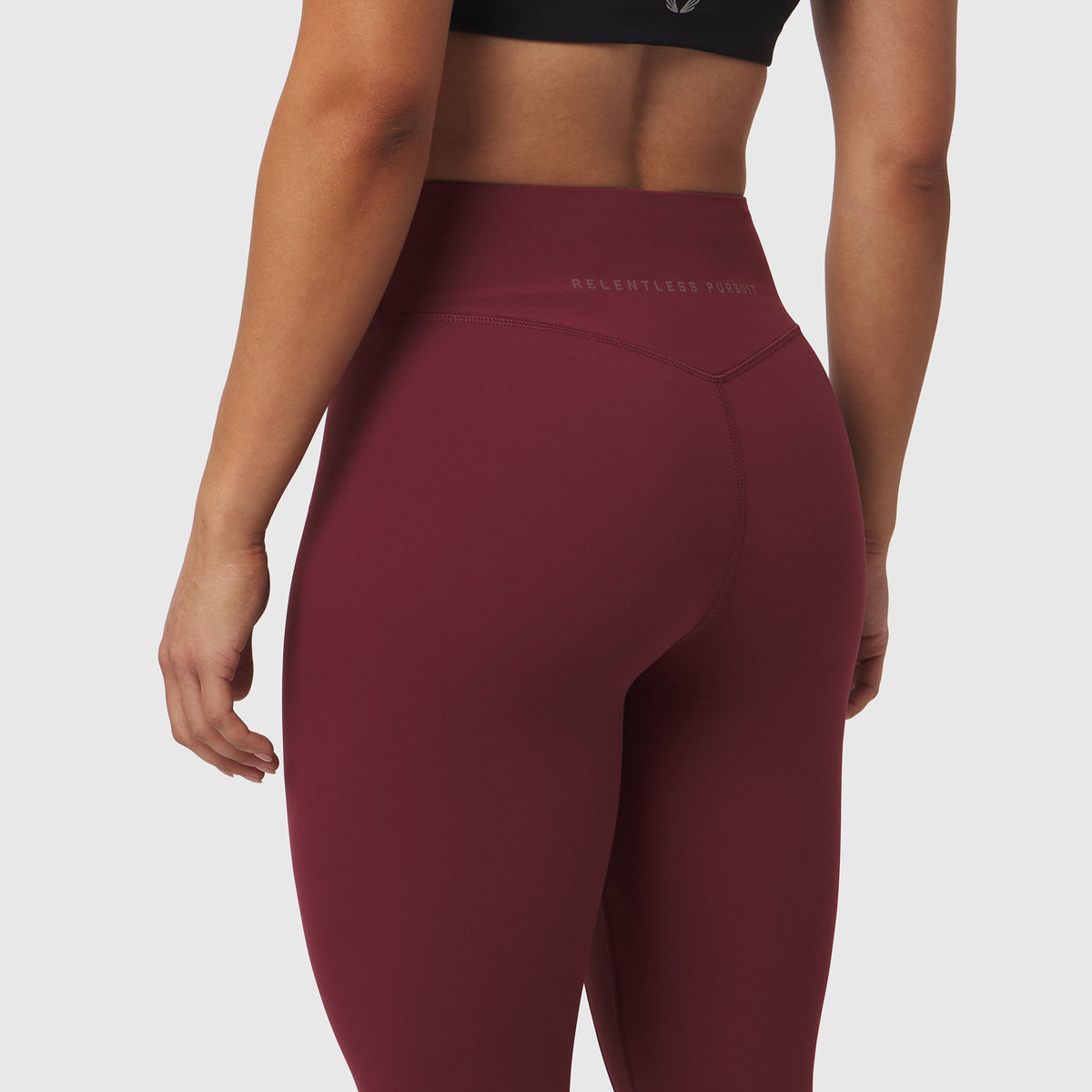 W002. LYCRA® ADAPTIV Legging - Crimson