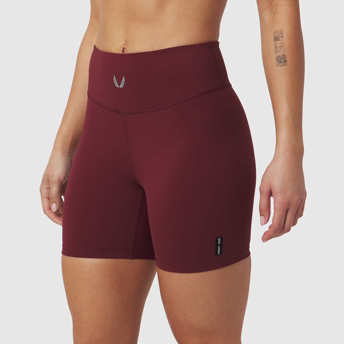 W064. LYCRA® ADAPTIV Biker Short - Crimson