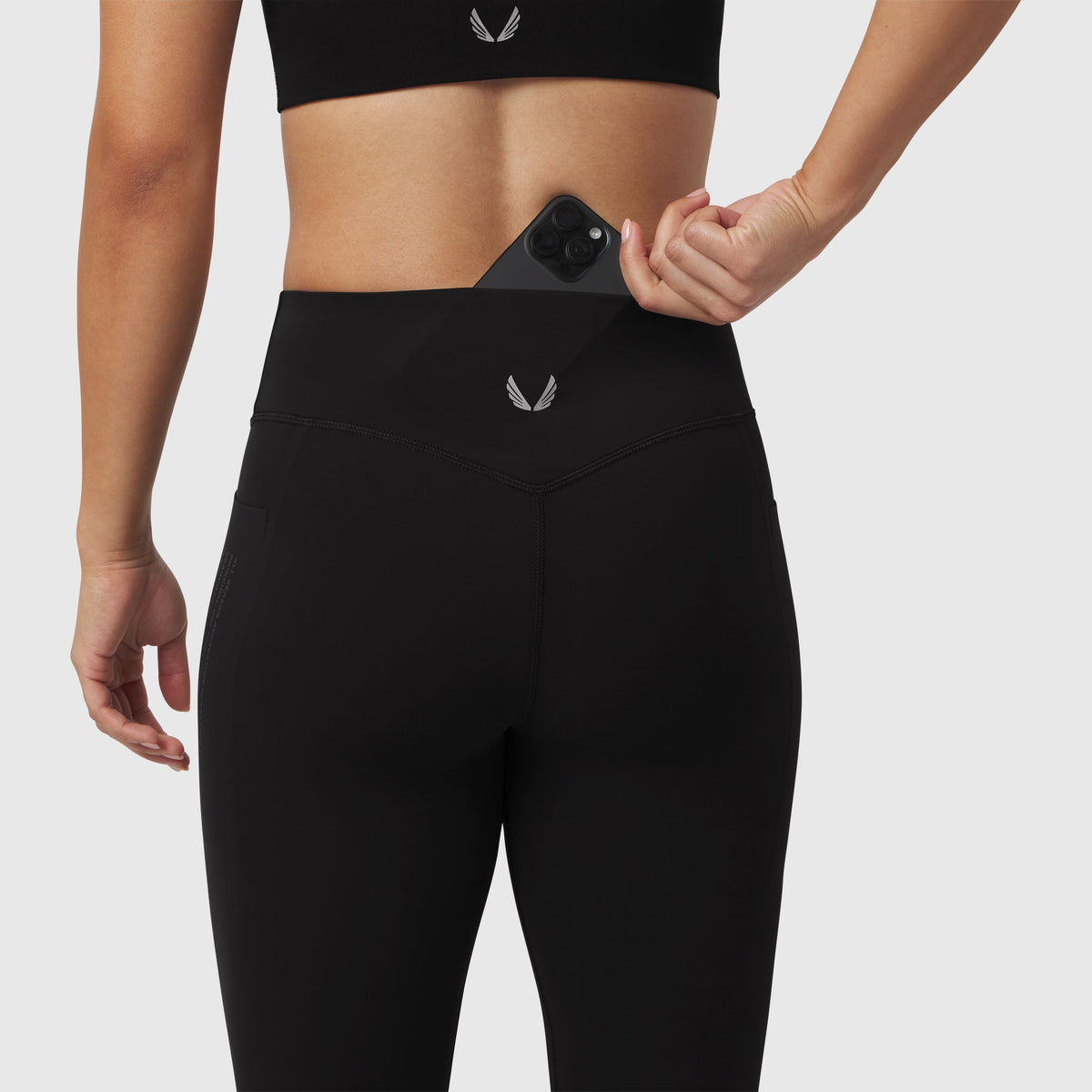 W072. LYCRA® ADAPTIV 4 Pocket Legging - Black