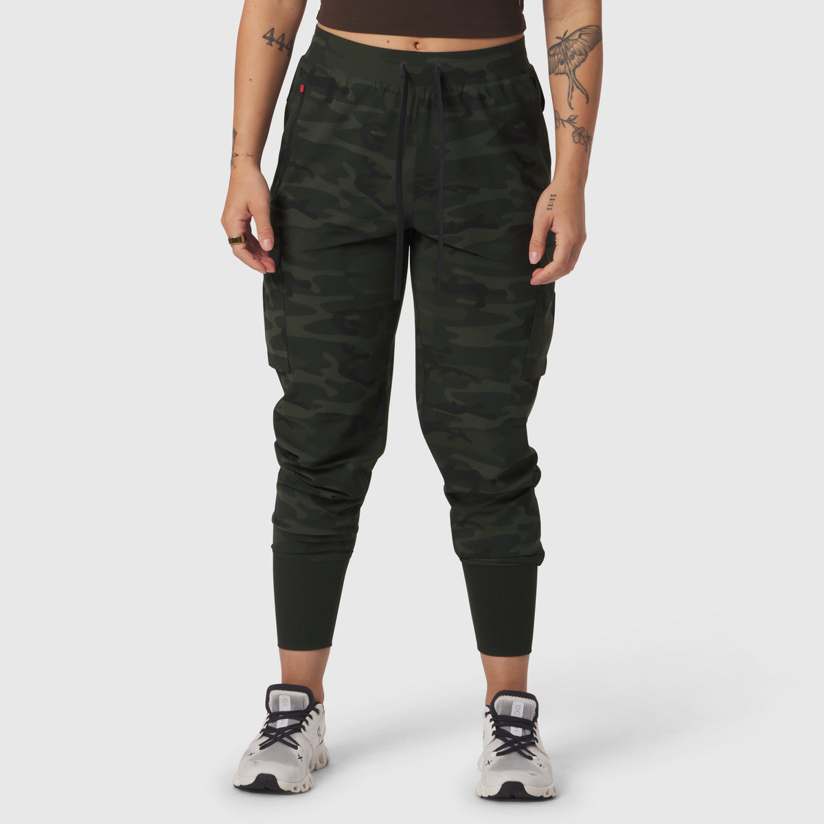 W032. Tetra-Lite® Cargo High Rib Jogger - Dark Camo
