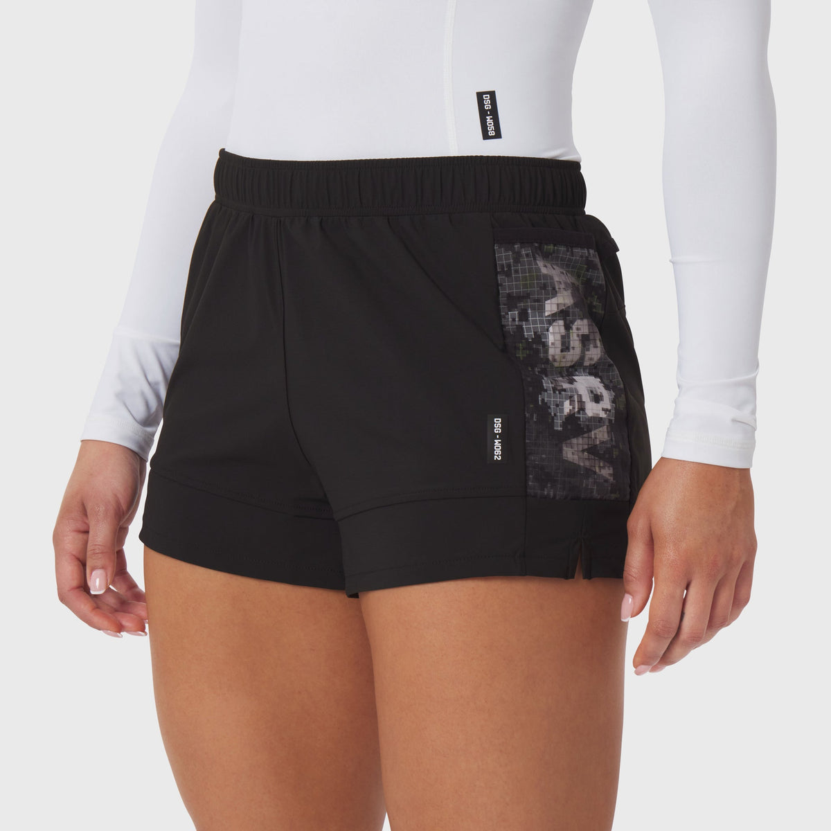 W062. Tetra-Lite® Adventure Short - Black