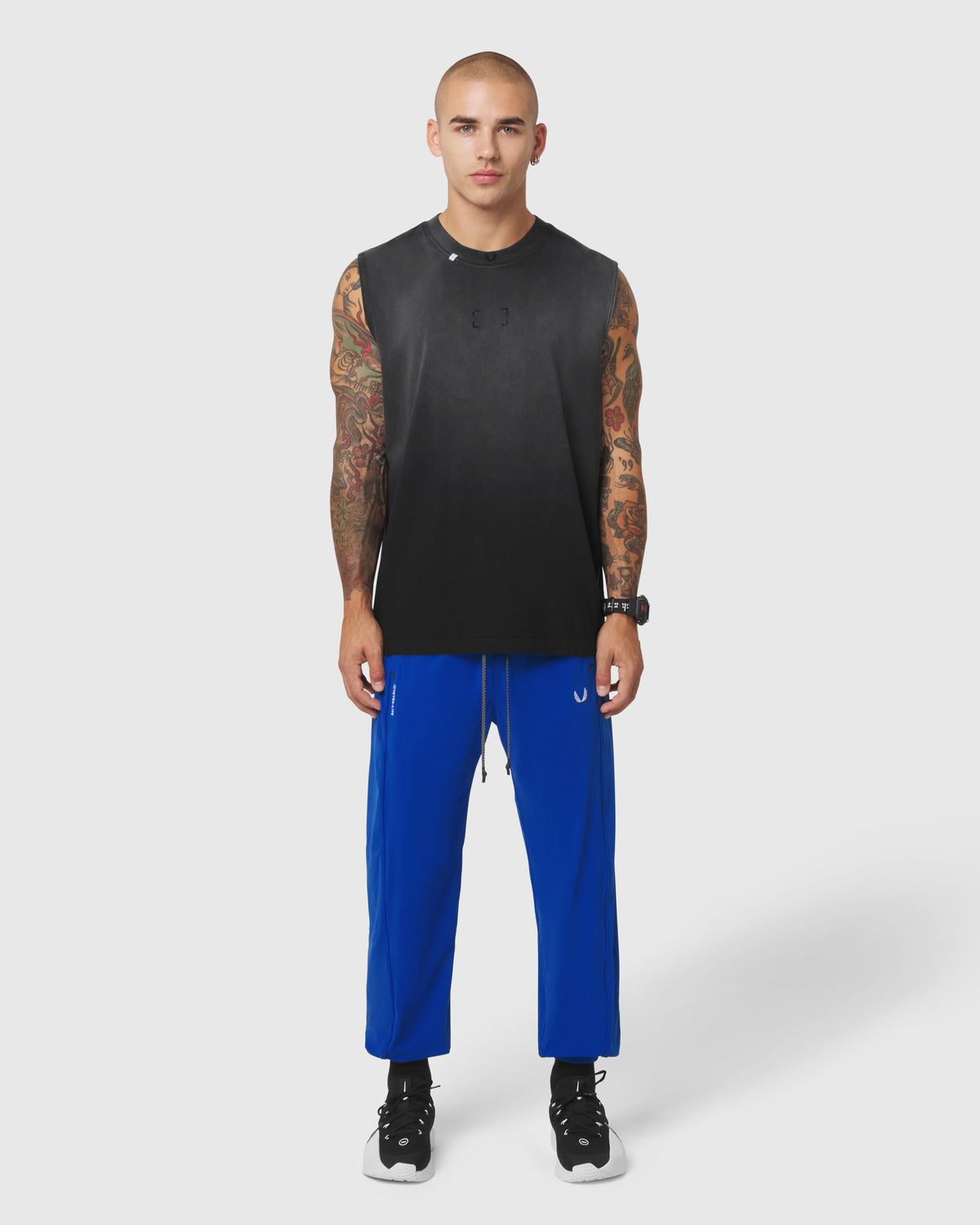 0807. Tech Essential™ Relaxed Cutoff - Black Sun Fade