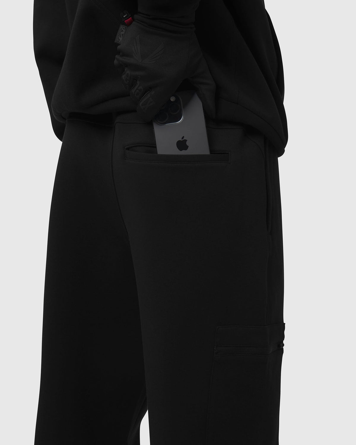 1253. DRI-CORE™ Straight Leg Cargo Sweats - Black