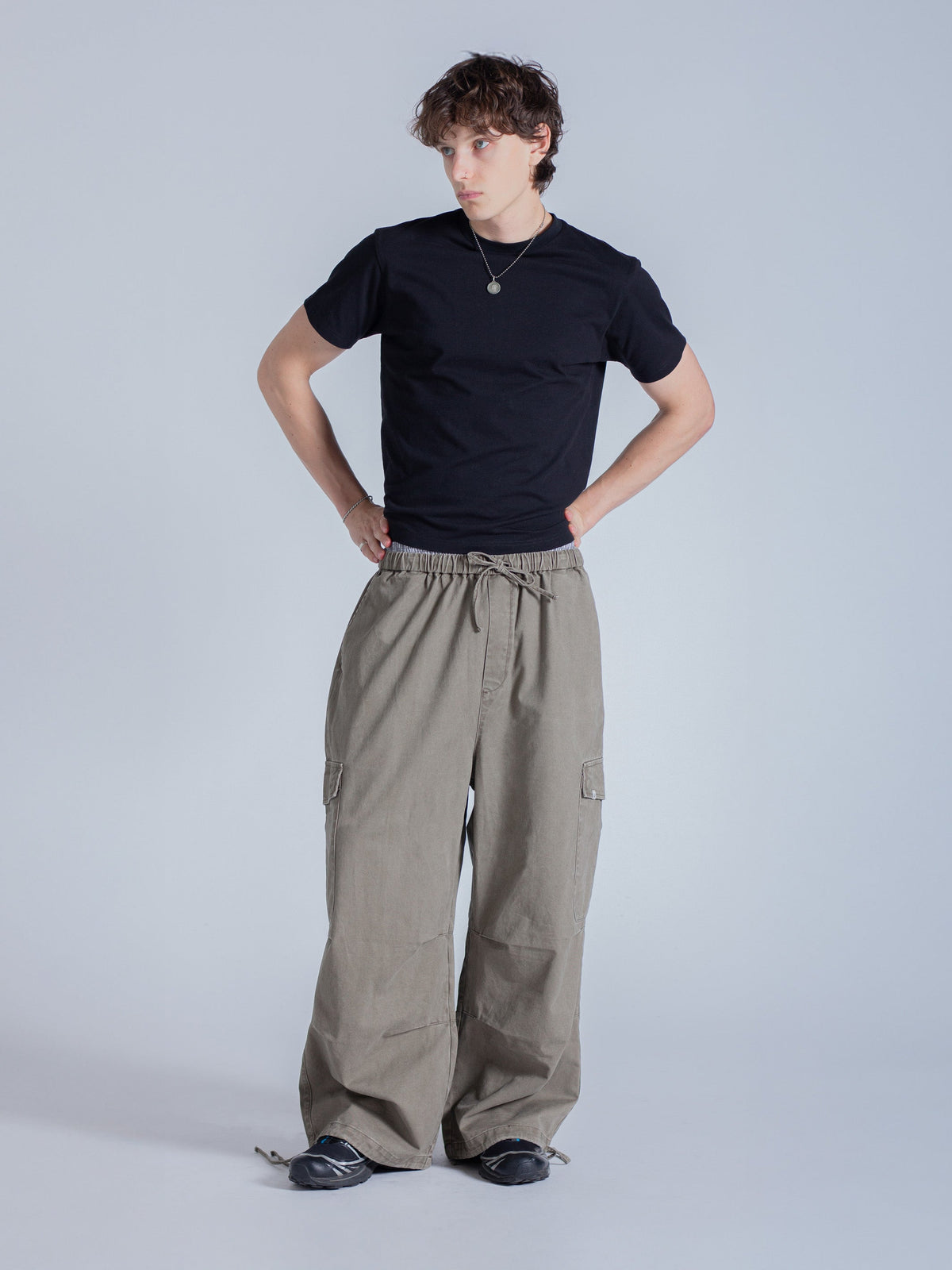 SMILEY LOGO PARACHUTE PANTS - TAUPE