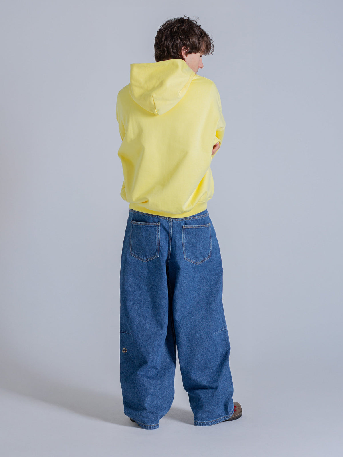 DOODLE TEXT HOODIE - SUNSHINE