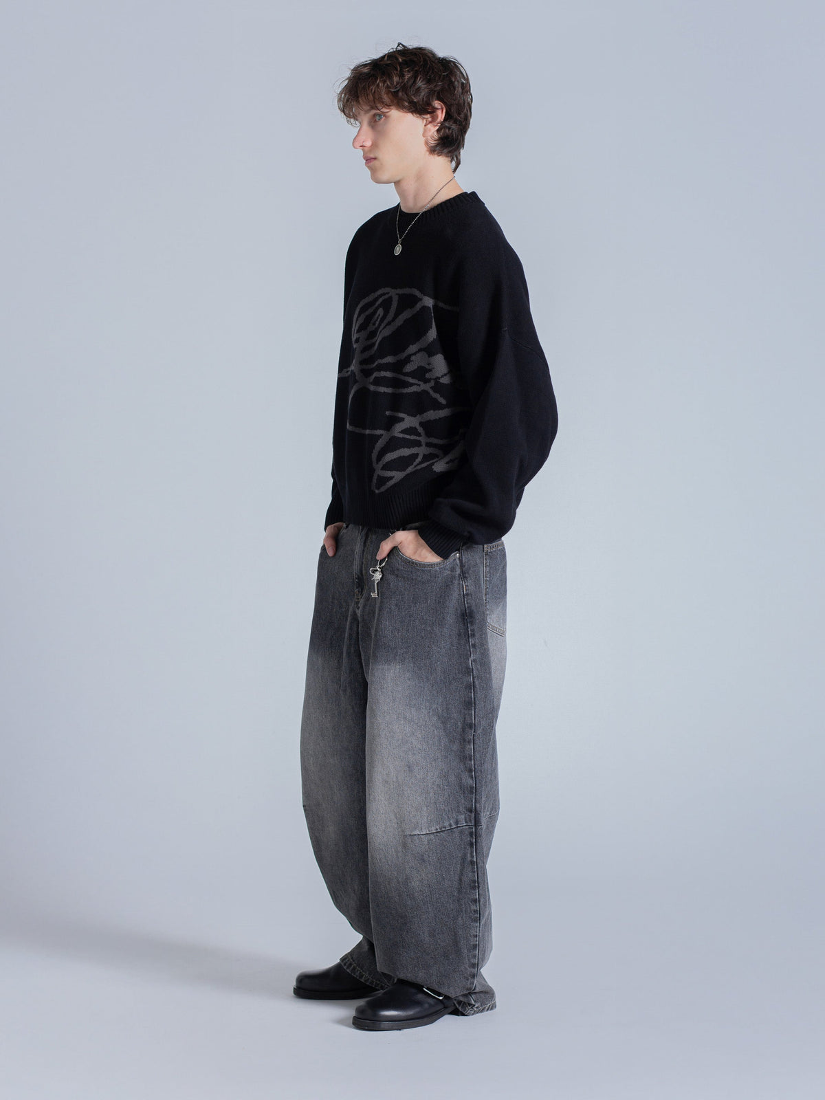 CURSIVE TEXT KNIT - BLACK