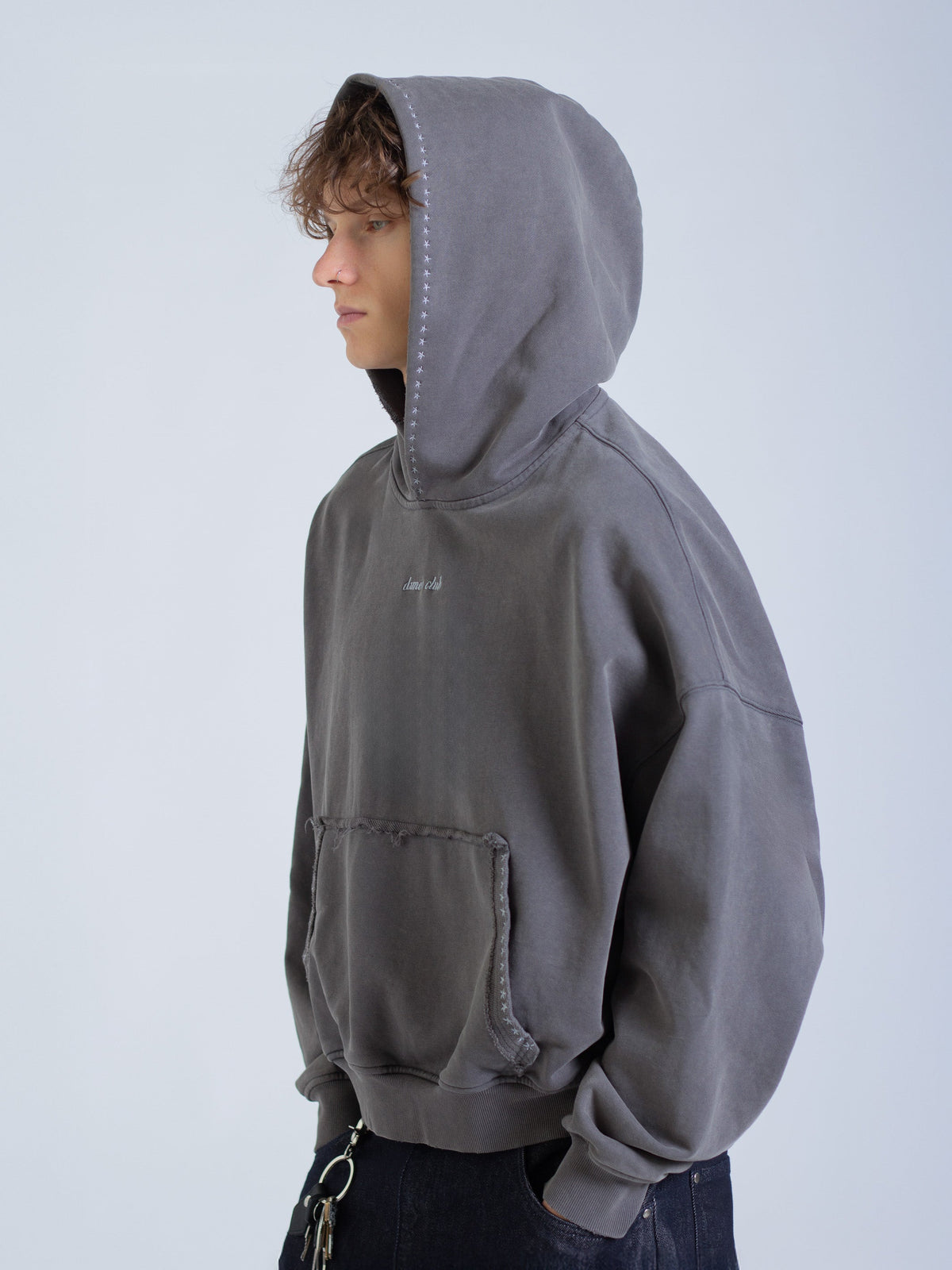 EMBROIDERED STARS HOODIE - WARM GREY