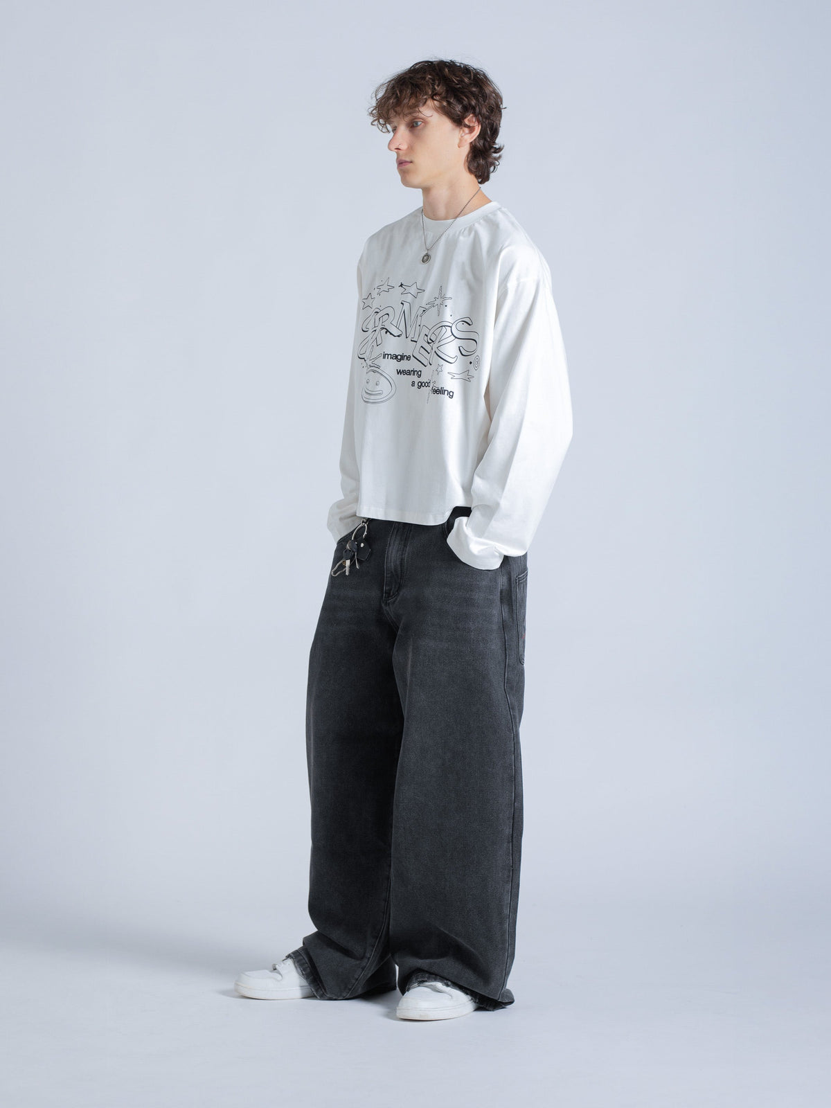 LINEWORK LONG SLEEVE TEE - WHITE