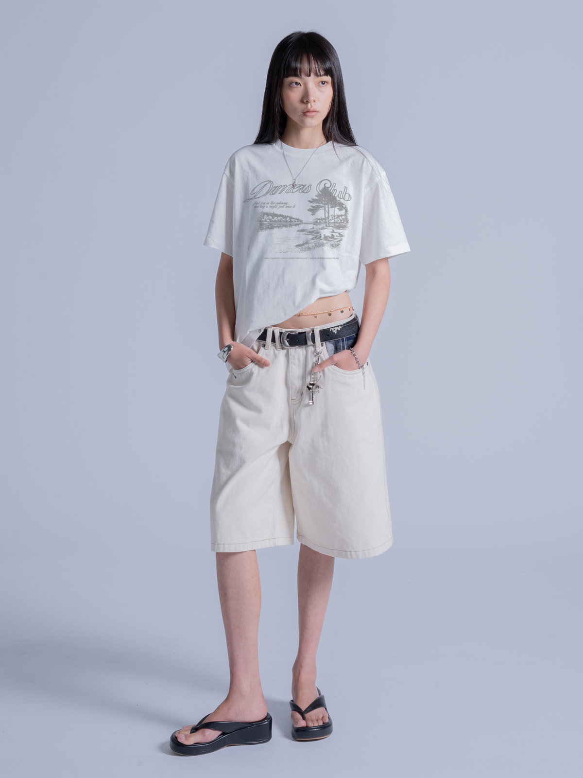 SIMPLE PLEASURES TEE - WHITE