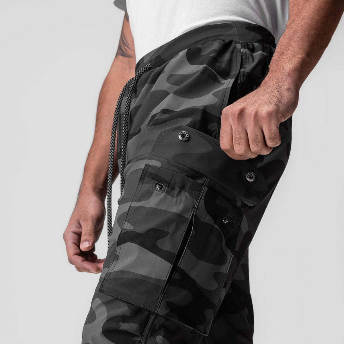 0825. Tetra-Lite® Cargo High Rib Jogger - Black Camo "Reflective"