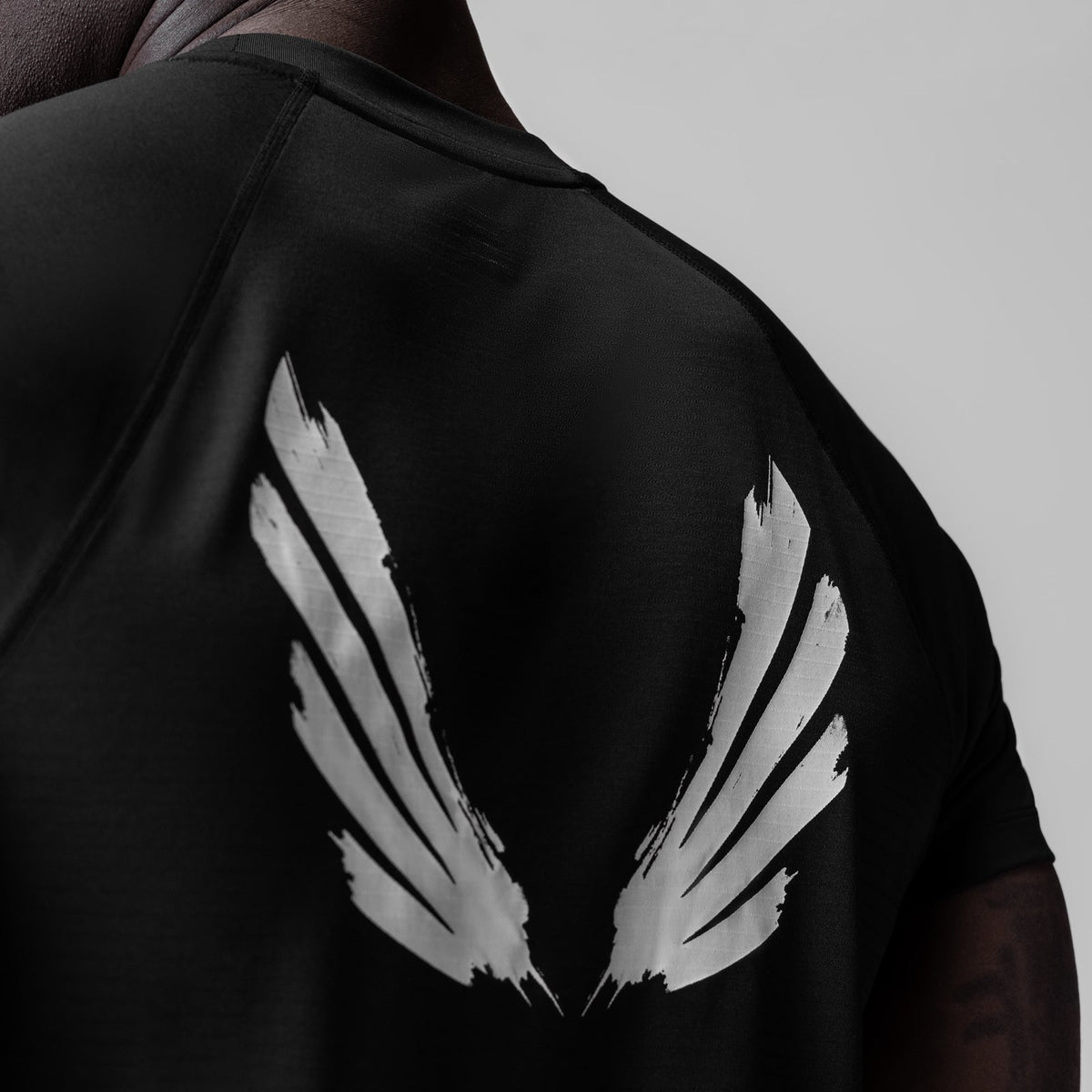 0839. 3D-Lite® 2.0 Lycra® Fitted Tee - Black "Brush Wings"