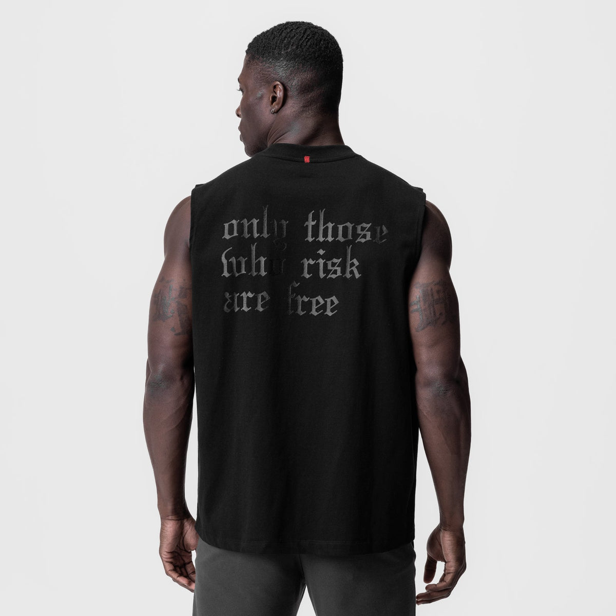 0807. Tech Essential™ Relaxed Cutoff - Black/Black "OTWR"