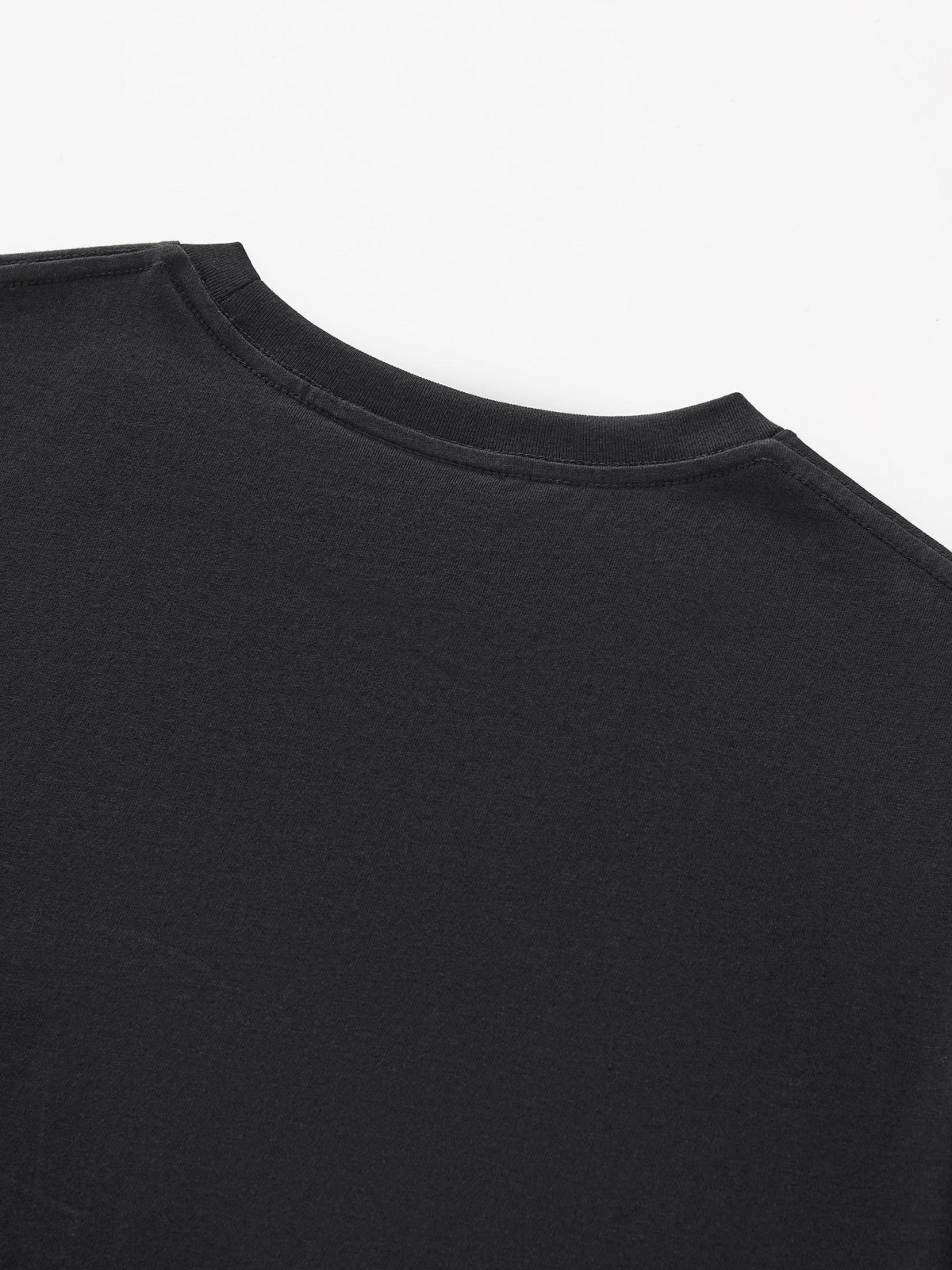 DAILY FITTED TEE - BLACK