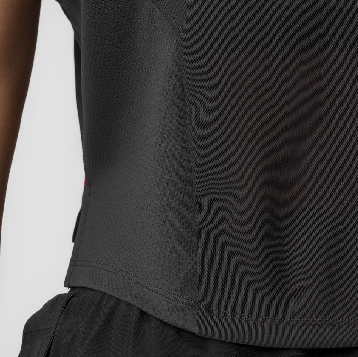 ASRV x Tonal Women's AeroSilver® Cropped Training Tee - Black