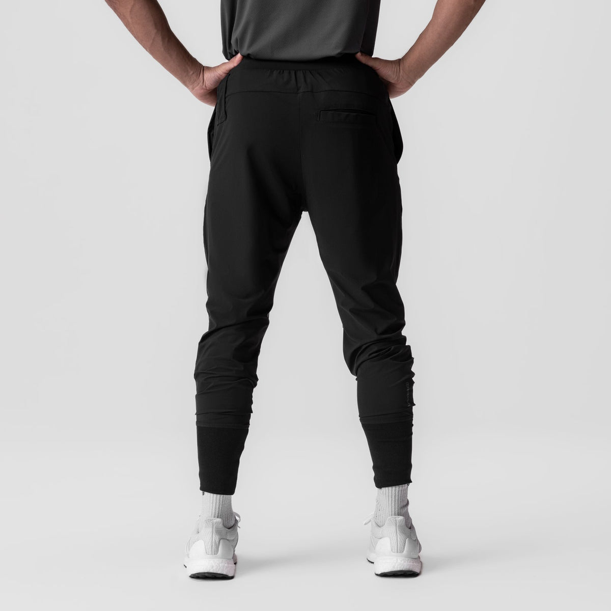 0690. Tetra-Lite® Tech High Rib Jogger - Black "Cyber"