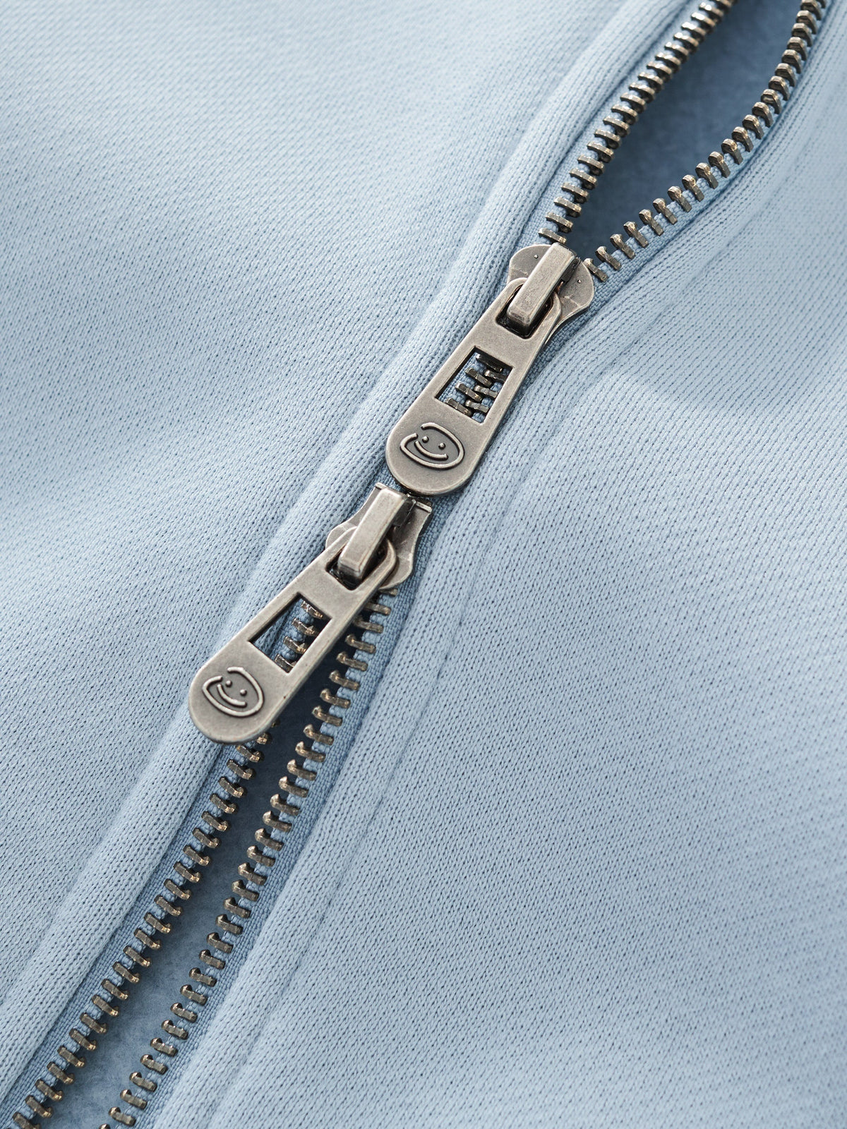 SIGNATURE BASIC ZIP UP - SKY BLUE