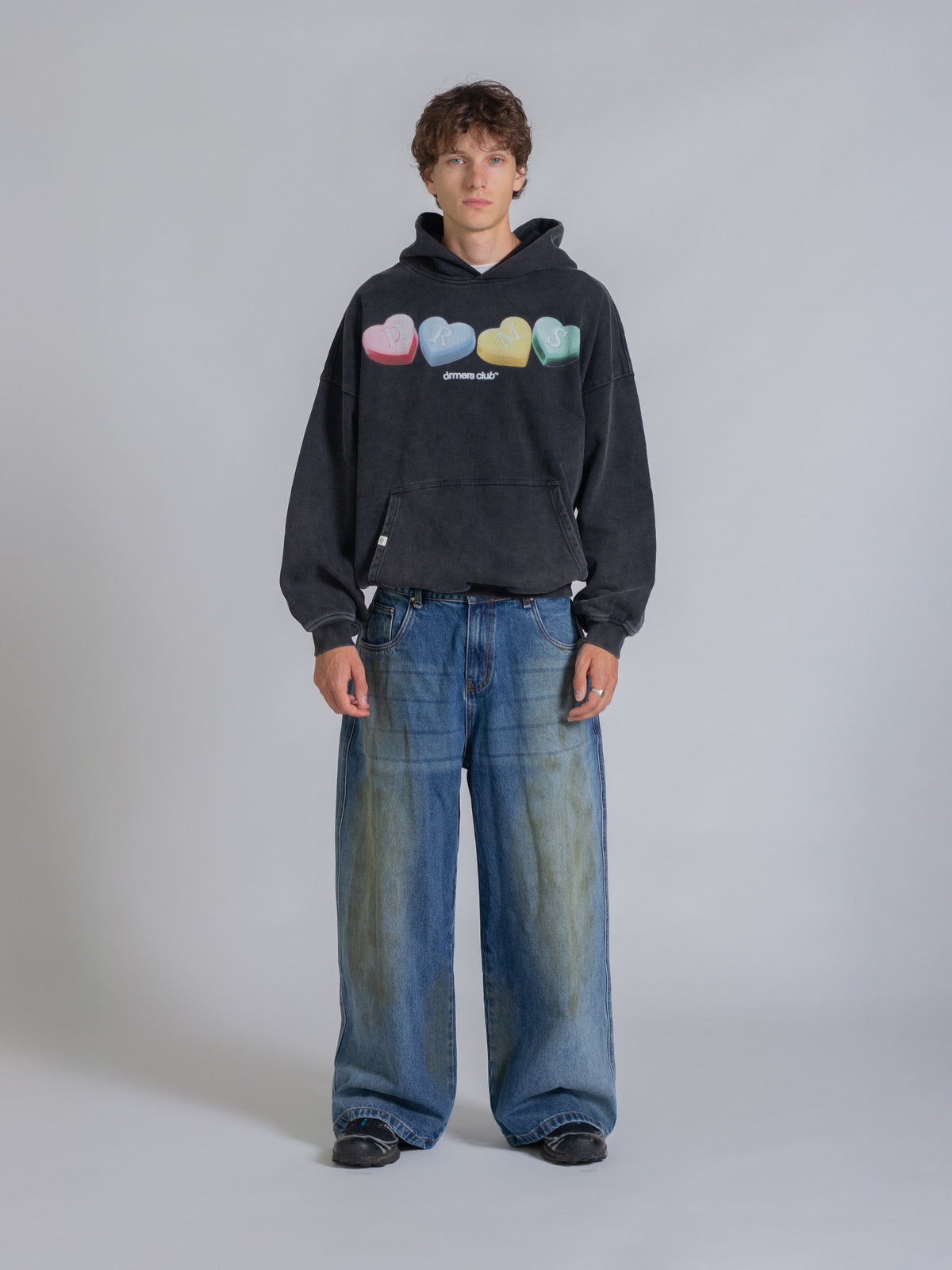 CANDY HEARTS HOODIE - VINTAGE BLACK