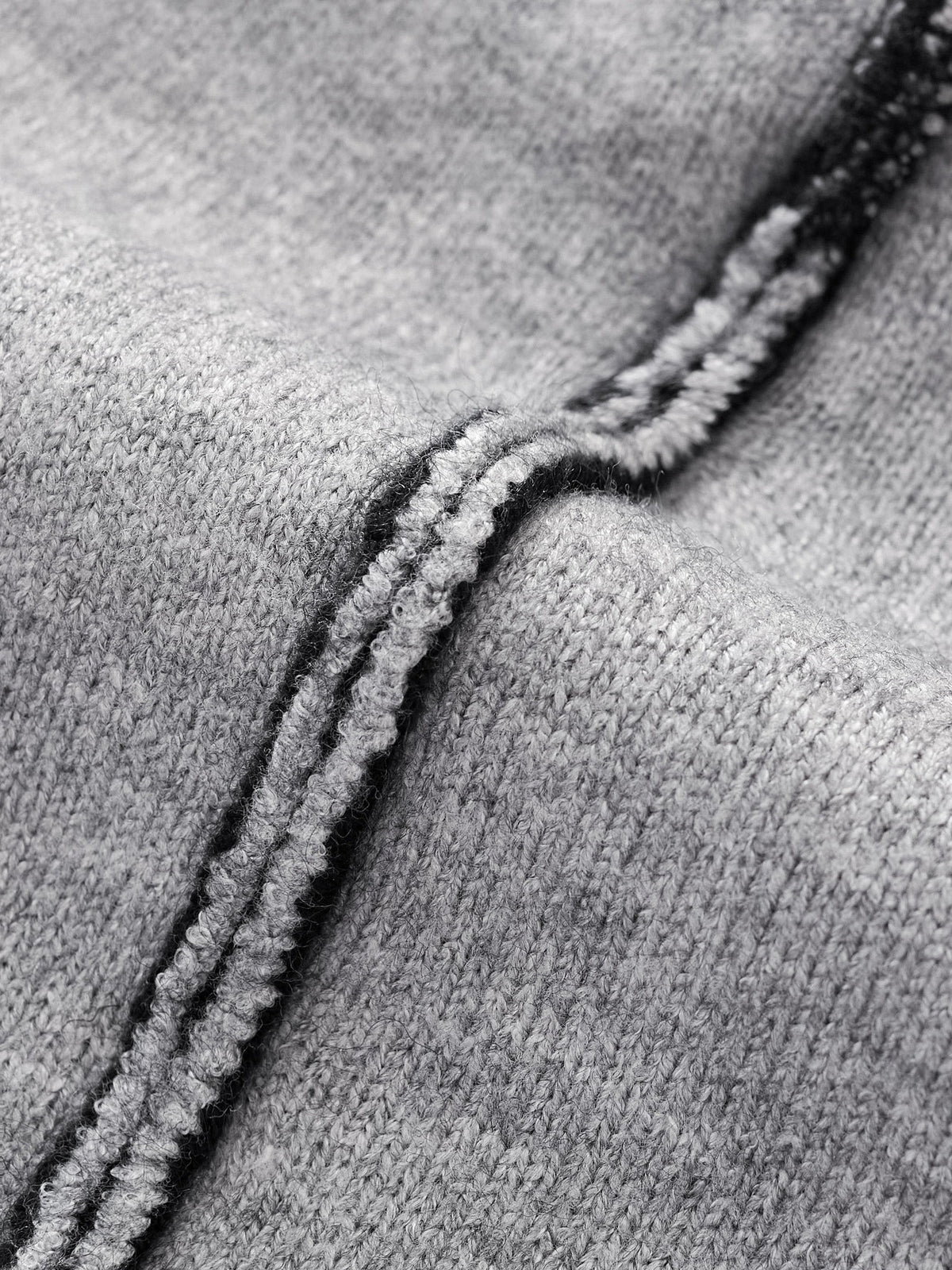 REVERSIBLE SMILEY LOGO BEANIE - BLACK/GREY