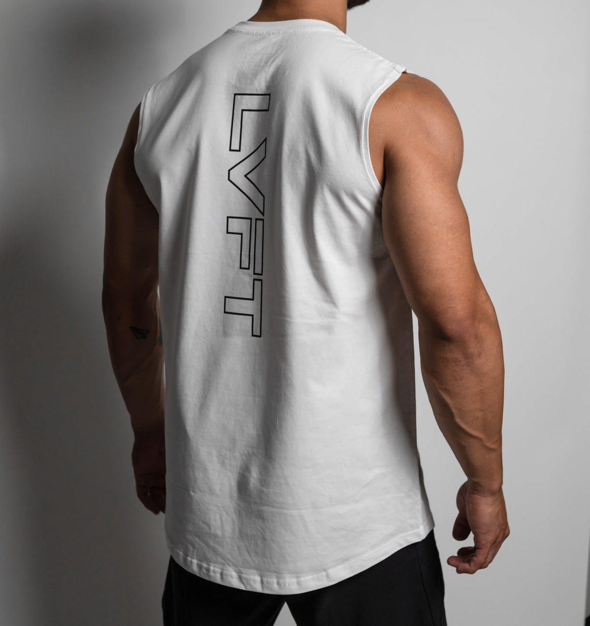 Slate Scallop Tank - White