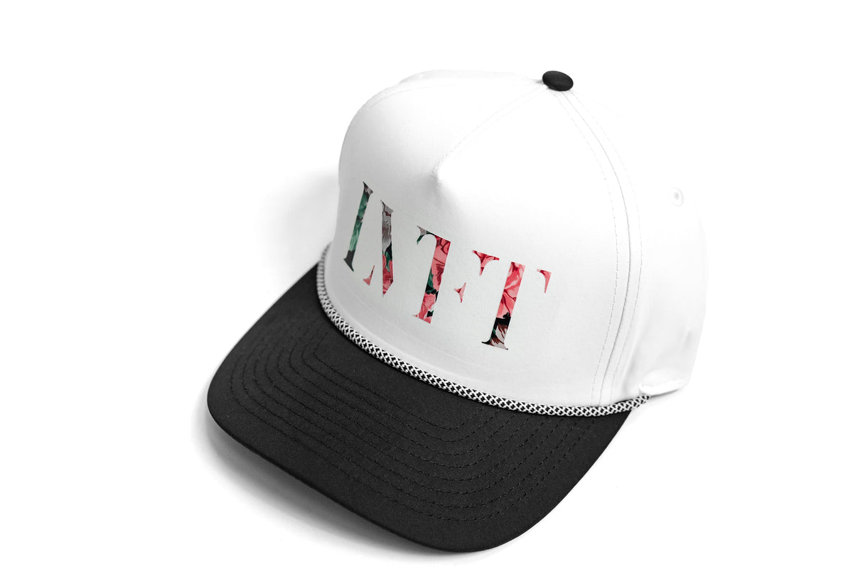 Echo Noir Snapback
