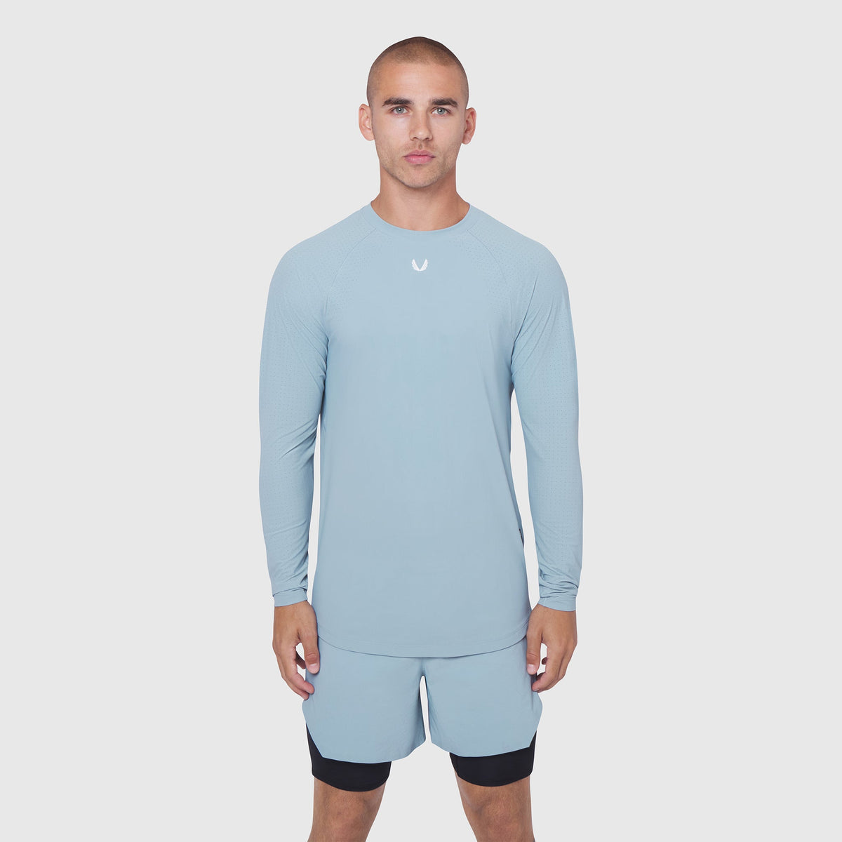 0947. Laser-Vent™ Established Long Sleeve - Light Sky