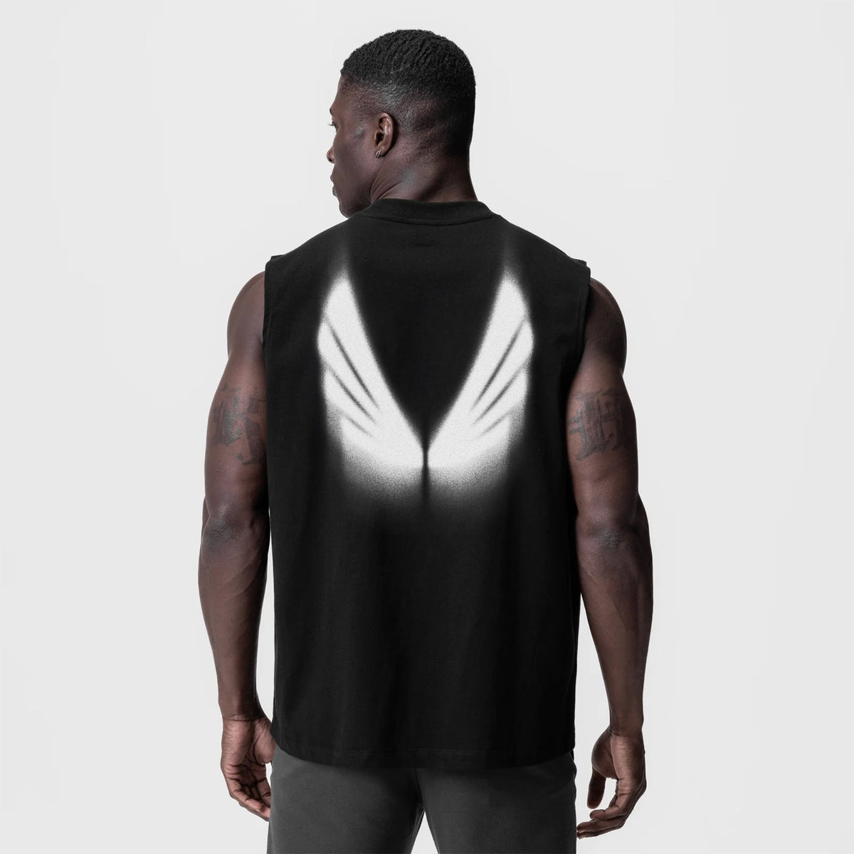 0807. Tech Essential™ Relaxed Cutoff - Black "Signal Lost"
