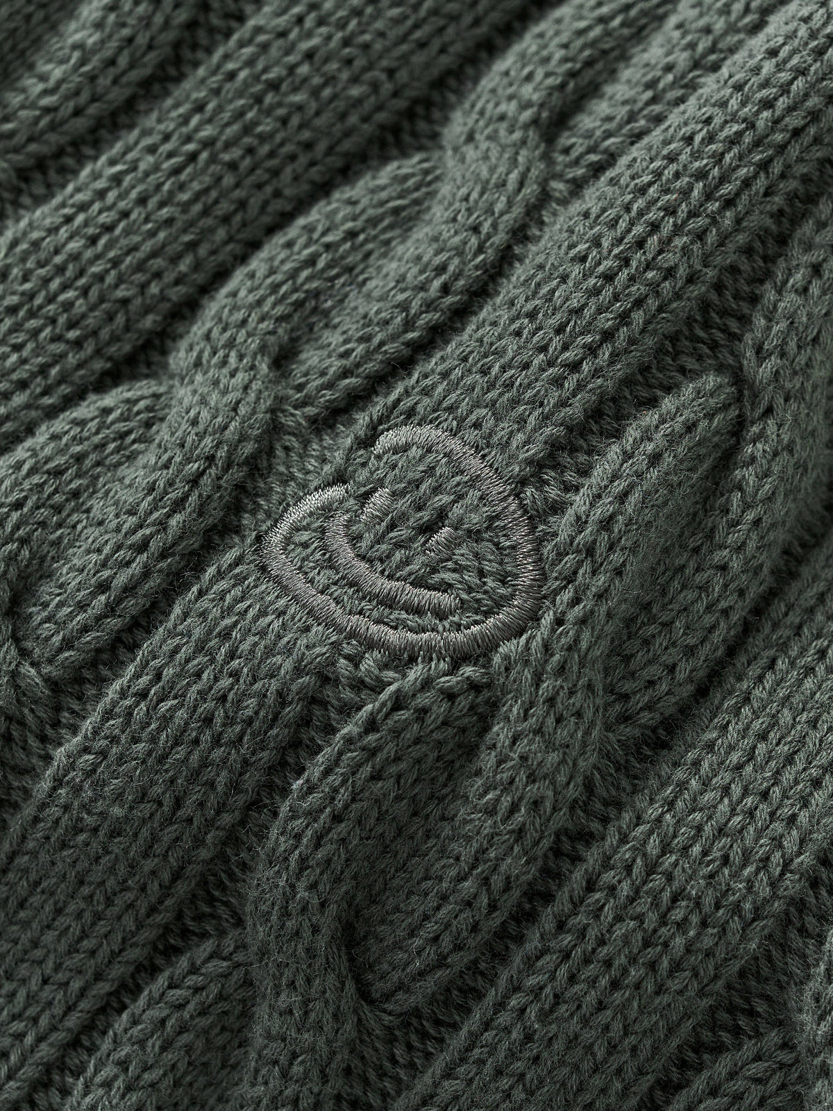 CABLE KNIT SWEATER - GREEN