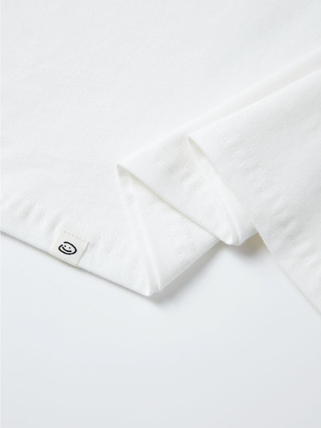 DISTORTED DRMERS TEE - WHITE