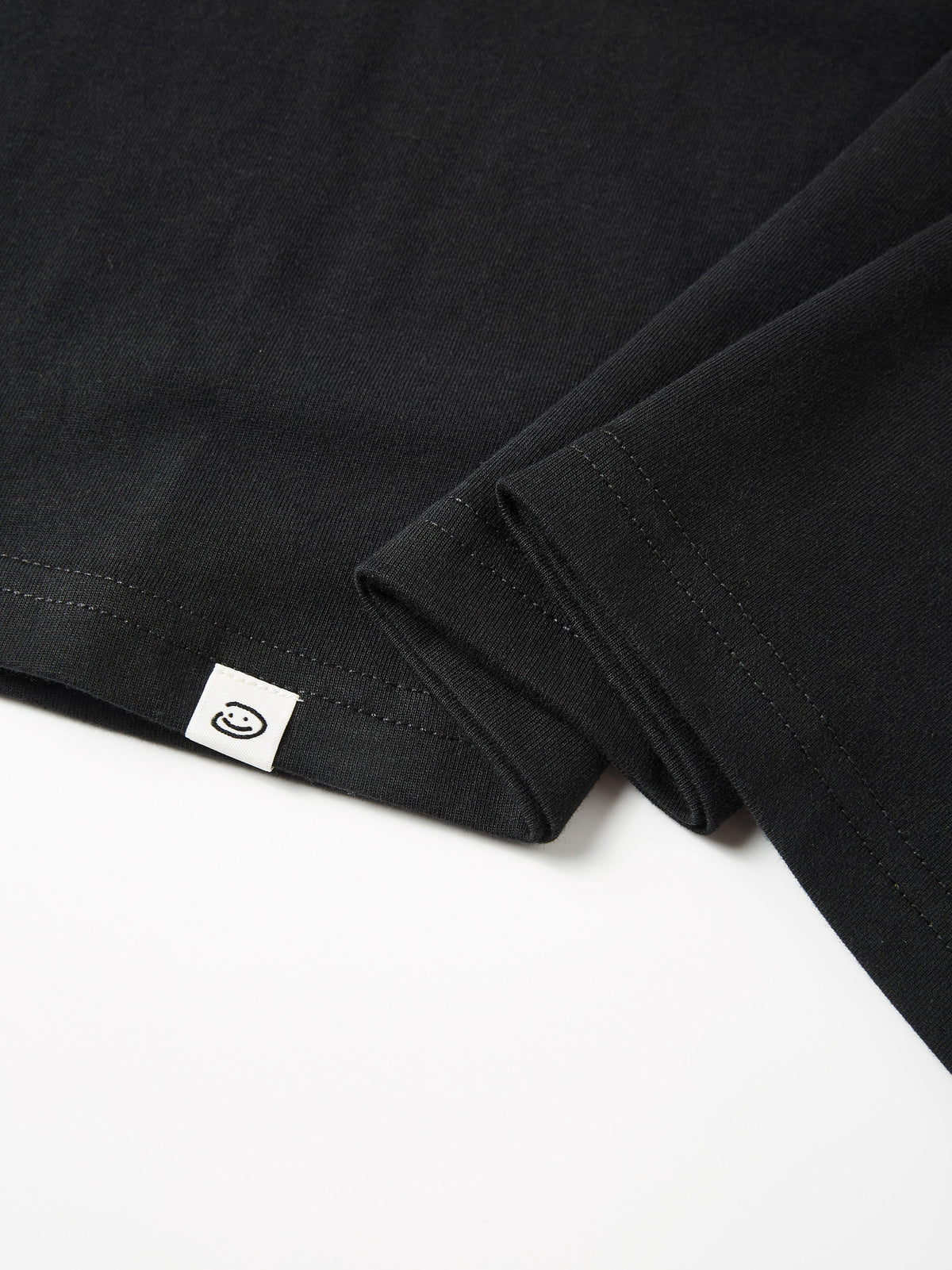 DOODLE SMILEY TEE - BLACK