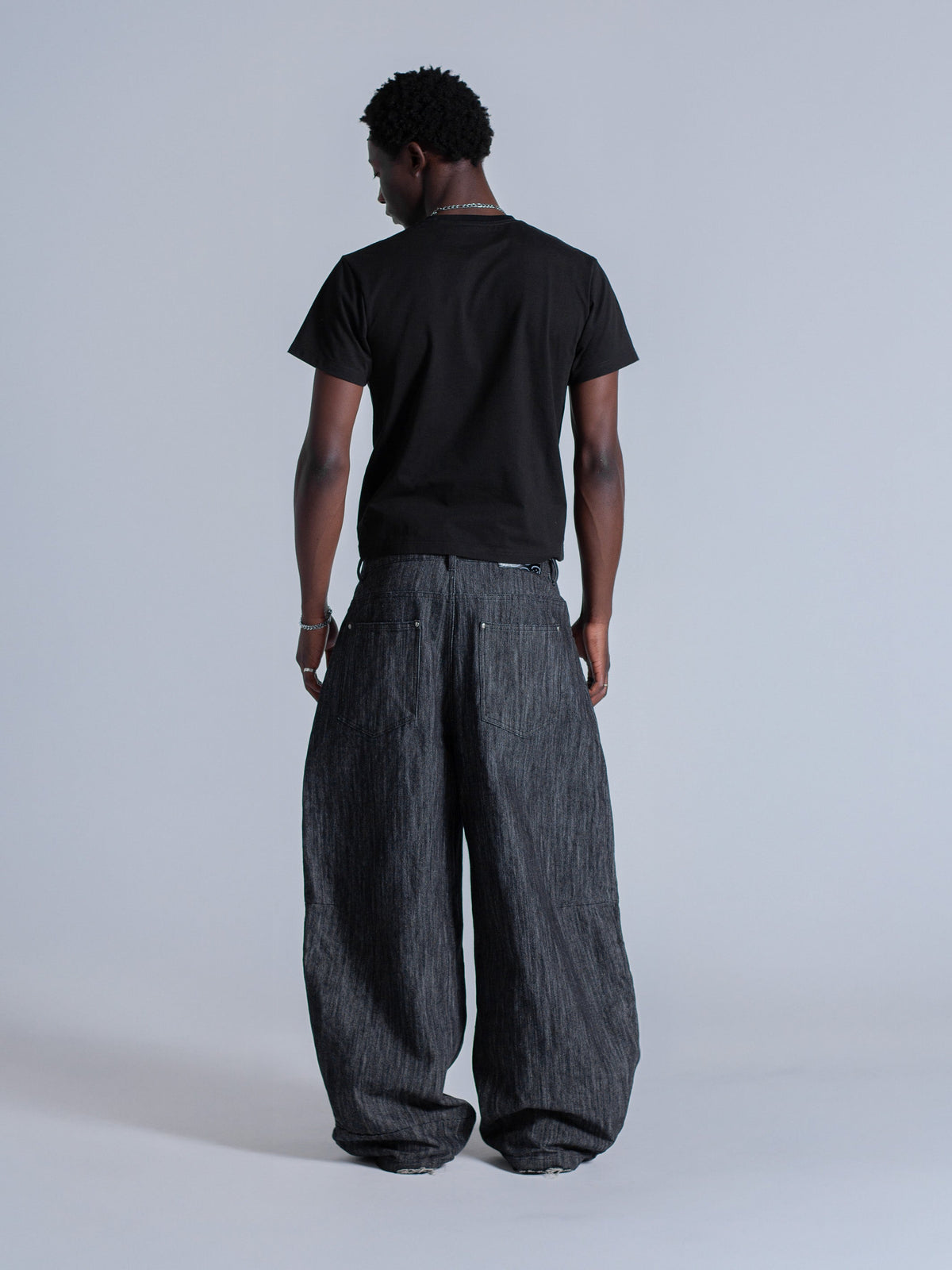 DRIFT RAW DENIM JEANS - BLACK